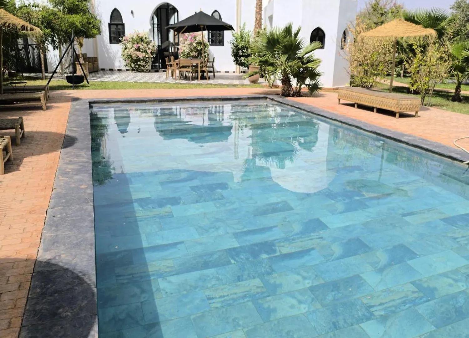 Villa Mauresque Jardin Luxuriant Et Piscine Privee Marrakech Marrakesh