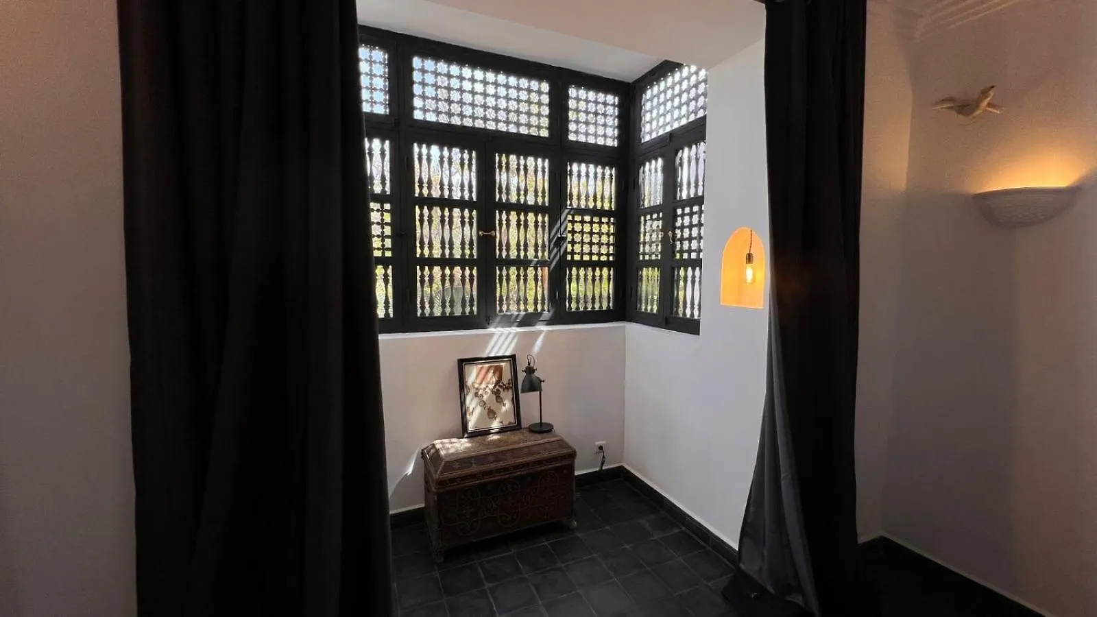 Villa Mauresque Jardin Luxuriant Et Piscine Privee Marrakech Marrakesh 0*,  Morocco
